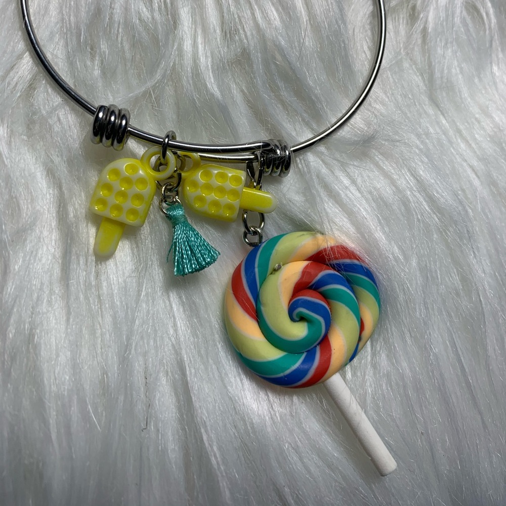 FabBangle - Picture 4 of 16